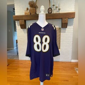 Dennis Pitta Purple Ravens Jersey, Number 88, extra large NFL football on field